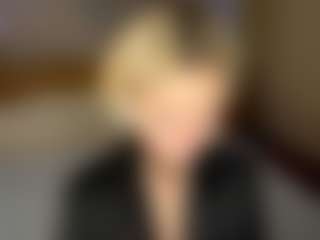 LaraKonzen's Live Sex Cam Show
