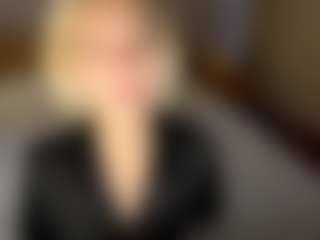 Live cam show with LaraKonzen - Submissive on Streamer API