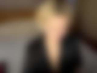 LaraKonzen's Live Sex Cam Show