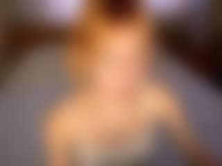 Live cam show with LaraKonzen - Hippie on Dare Cams