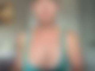 LipSauce's Live Sex Cam Show