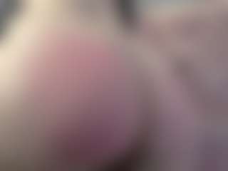 Mia-Pink-Ch's Live Sex Cam Show