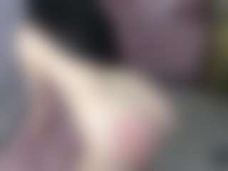 Mia-Pink-Ch's Live Sex Cam Show