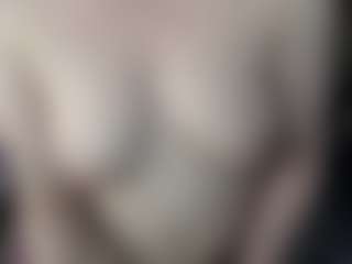 Live cam show with Mia-Pink-Ch - New BBW on Soda Cam