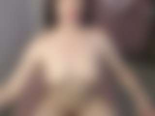 Live cam show with Mia-Pink-Ch - Natural on TeamSkeetLive