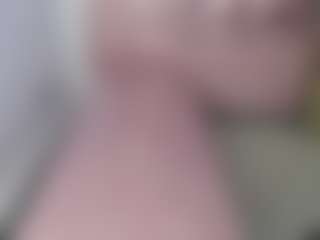 Live cam show with Mia-Pink-Ch - Facial on Streamer API
