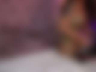 Live cam show with NicoleJoyce - Smoking on Camsoda
