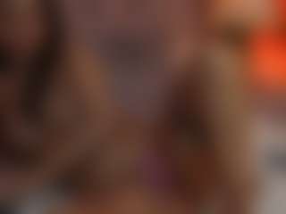 Live cam show with NicoleJoyce - Average on Camsoda