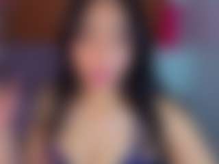 Live cam show with Sara-Lux-T - New Squirt on Camsoda