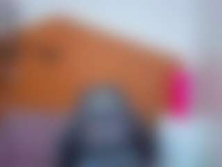 Sara-Lux-T's Live Sex Cam Show