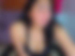 Sara-Lux-T's Live Sex Cam Show