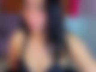 Sara-Lux-T's Live Sex Cam Show