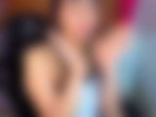 Sara-Lux-T's Live Sex Cam Show