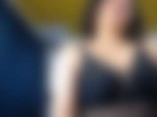 SerenaWilde's Live Sex Cam Show