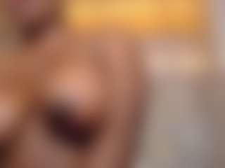 SWEETBIGBOOBS's Live Sex Cam Show