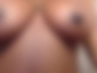 SWEETBIGBOOBS's Live Sex Cam Show