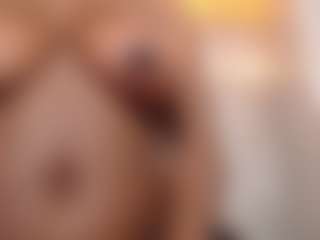 SWEETBIGBOOBS's Live Sex Cam Show
