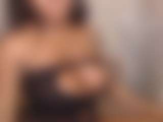 SWEETBIGBOOBS's Live Sex Cam Show