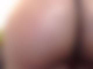 SWEETBIGBOOBS's Live Sex Cam Show
