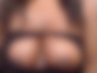 SWEETBIGBOOBS's Live Sex Cam Show