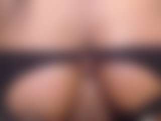 SWEETBIGBOOBS's Live Sex Cam Show