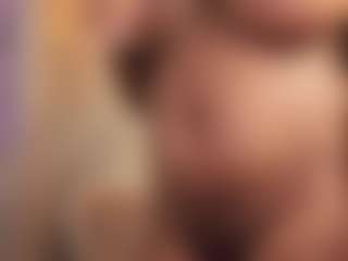 SWEETBIGBOOBS's Live Sex Cam Show