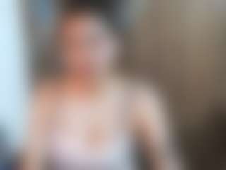 Live cam show with VelvetSasha - Skinny on Camsoda