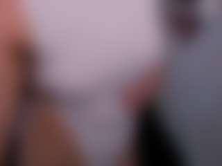 Live cam show with Zoe-Sweet1 - Anal on Camsoda.co