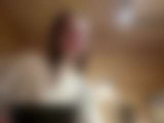 Live cam show with BarrieBachler - Body Massage on SxyPornLive