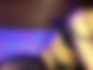 Live cam show with BarrieBachler - Public on Dolls Live
