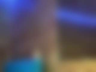 Live cam show with BarrieBachler - Average on Camsoda