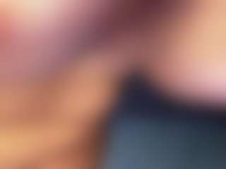 Live cam show with Lois - Cum In Pussy on Camsoda