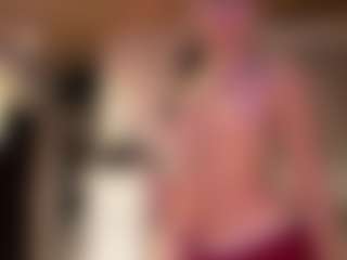 Live cam show with Lois - Blue Eyes on Camsoda