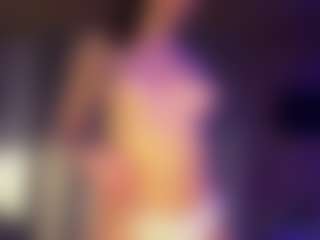 Live cam show with Lois - Body Massage on SinfulBabes