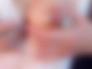 Live cam show with Chloe-Brm - Tittyfuck on Dare Cams