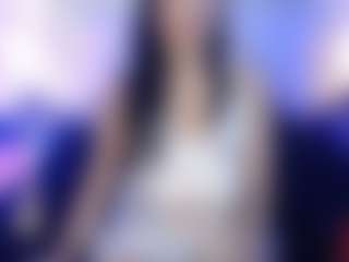 Live cam show with Chloe-Brm - Green Eyes on CamSodaAdn