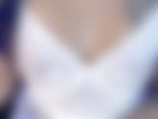Live cam show with Chloe-Brm - Tittyfuck on UwU Esports