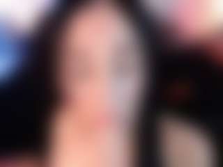 Live cam show with Chloe-Brm - Green Eyes on dropp.cam