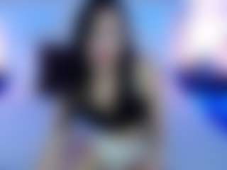 Chloe-Brm's Live Sex Cam Show