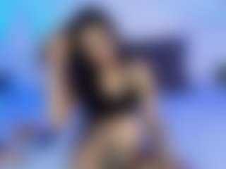 Chloe-Brm's Live Sex Cam Show