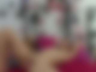 Live cam show with connyblonde - BBW on Streamer API