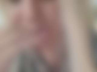 coroa-aretada's Live Sex Cam Show