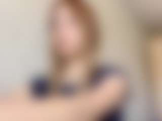 Live cam show with EdnaDellapina - Average on Camsoda