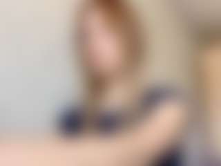 Live cam show with EdnaDellapina - Blue Eyes on madthumbs
