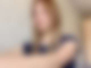 EdnaDellapina's Live Sex Cam Show