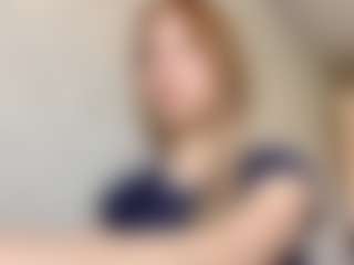 EdnaDellapina's Live Sex Cam Show