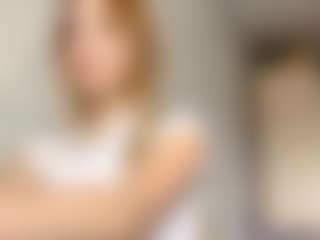 Live cam show with EdnaDellapina - Ride Torso on intimatelivegirls.com