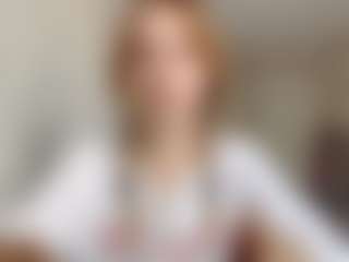 Live cam show with EdnaDellapina - Young Adult on xDating