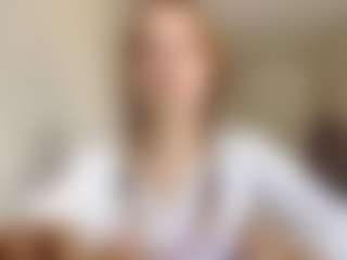 EdnaDellapina's Live Sex Cam Show