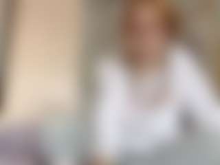 EdnaDellapina's Live Sex Cam Show